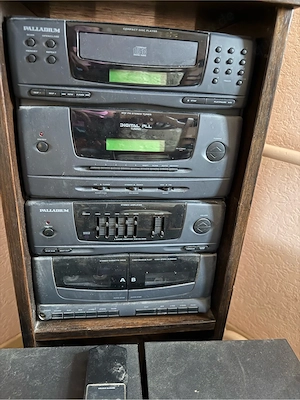 musikanlage mit cd & kassette & Boxen 