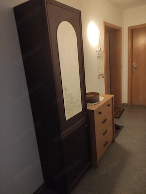 verkaufe Garderobe und Kommode 
