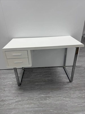 Tisch zu verkaufen