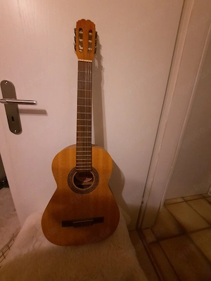 verkaufe zwei Gitarren