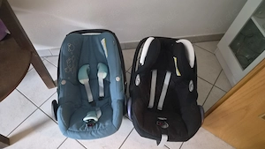 2 Maxi-Cosi-Wippschalen