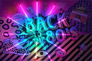 Keyboarder gesucht für Ü 45 Party s Back to the 80 s  LIVE 