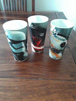 3 Star Wars Starwars Subway Becher