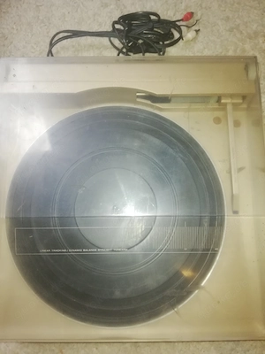 Marantz Plattenspieler