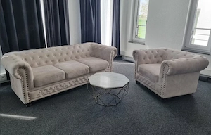 WIE NEU!!! Chesterfield 3 Sitzer und Sessel