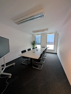 Maßgefertigter Besprechungstisch 3,20   1,20 m + 8Schwingerstühle