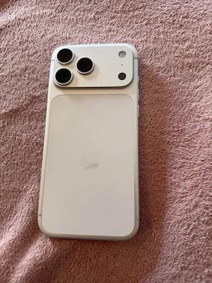iPhone 17 Pro Max