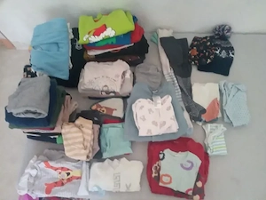 verkaufe jungs und Mädchen Sachen 