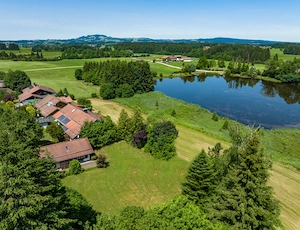 778 qm Traumgrundstück am Bismarckweiher | unverbaubar | provisionsfrei Bild 2
