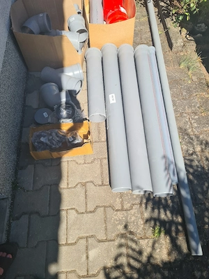 HT Rohre, Bögen, Abzweig, Schellen zum Setpreis Bild 4