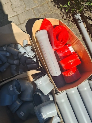 HT Rohre, Bögen, Abzweig, Schellen zum Setpreis Bild 2