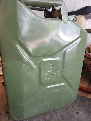 Benzinkanister 20l Metall Bild 3