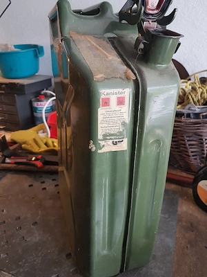 Benzinkanister 20l Metall Bild 2
