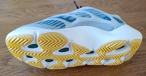 Yeezy Boost Gr. 42