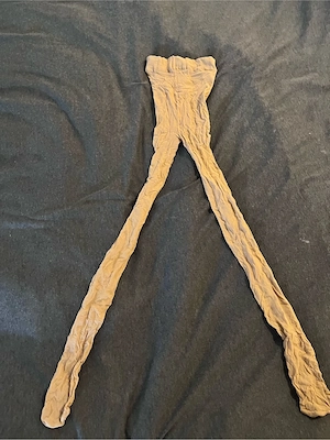 Getragene Nylonstrumpfhose