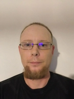 M42 sucht liebe Frau für nette Treffen. 