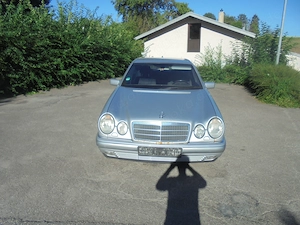 Mercedes 210 E 320 Limo Bj 4 1997 Km 320,000 Automatik AHK