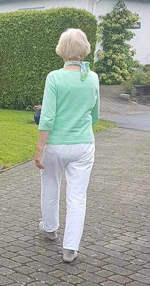 Suche Dame ab 70..