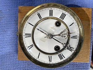 Regulator Wanduhr Werk Junghans 14 cm  läuft , mit