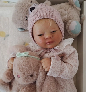 Reborn Baby Jade awake 