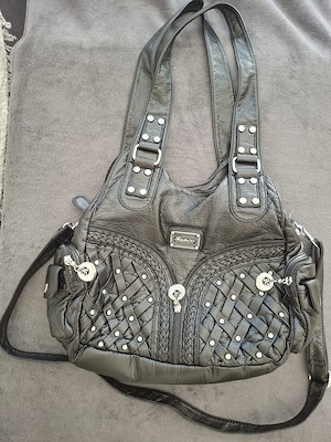 Handtasche