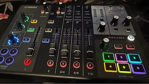 Yamaha AG08 Mischpult Schwarz Streaming