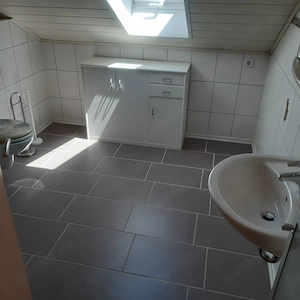 Möblierte 2-Zimmer-Wohnung mit Einbauküche, Garage, Garten zu vermieten Bild 6