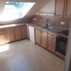 Möblierte 2-Zimmer-Wohnung mit Einbauküche, Garage, Garten zu vermieten Bild 8