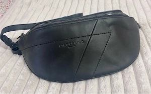 Liebeskind gürteltasche neu 