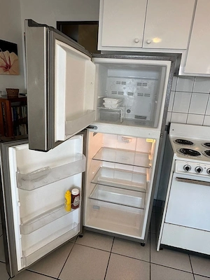 Haier Kühl-Gefrierkombination sehr gepflegt & nahezu neuwertig