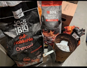Holzkohle Briketts Anzünder Grillen 
