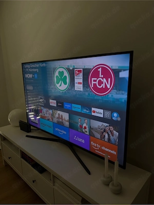 Samsung TV 60 Zoll Flat UHD TV KU6079