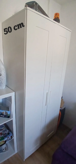 Kleiderschrank 