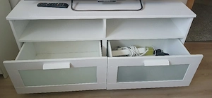 Fernsehschrank
