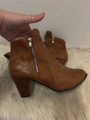 Stiefel Stiefelletten braun wie neu 