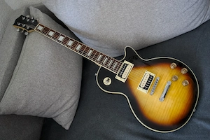 E-Gitarre: Les Paul Kopie (Hersteller unbekannt)