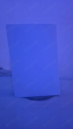 PlayStation 5 Konsole mit 2 Controllern + dazugehörige Kabeln (Abholbar, Stuttgart)