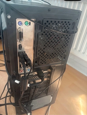 verkaufe meinen Gaming Pc+ monitor Bild 3