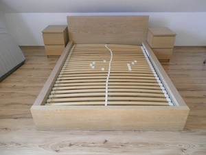 IKEA Malm Bettgestell Liegefl.140 x 200 cm, 2 Nachttische