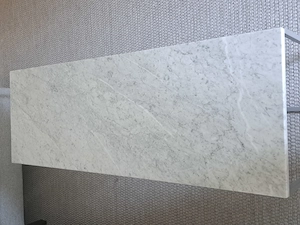 Marmortisch Wohnzimmer Carrarermarmor Marke MYCS Hocheertig