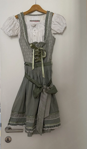 Dirndl, sehr gut erhalten