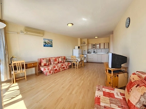 Apartment mit Meerblick in Elenite   nur ca. 250 m vom Schwarzen Meer entfernt Bild 2