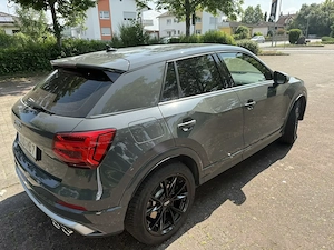 Audi SQ 2 I 300 PS I 70100 km I Nanograu Metallic I 23900 Euro