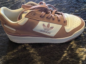 Adidas schuhe Dammen 42 5 Bild 2