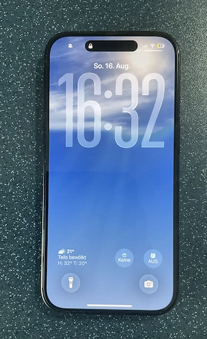 Iphone 16 schwarz 128 GB top Zustand inkl. Versand 