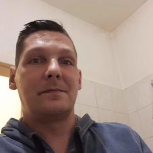  Suche unkomplizierte, geile Treffen für puren Spaß!   Berlin
