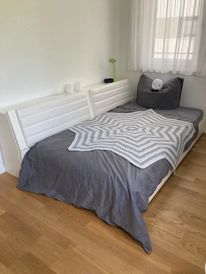ZU VERSCHENKEN: Bett + Bettkasten Str8.up, Rudolf, Jugendbett