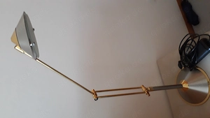 Moderne Schreibtischlampe