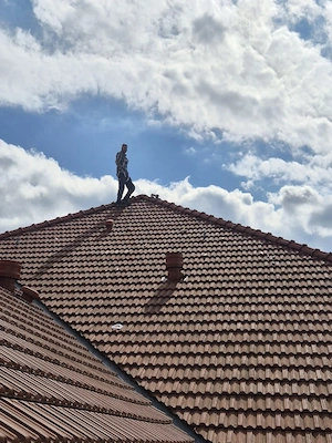Ihr Dach in besten Händen: AK Fächerstadt Dachservice   Schnell, dicht & präzise in Karlsruhe!