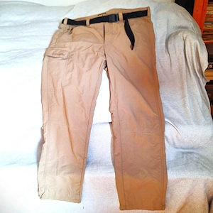 2 Herren Wanderhosen Gr.27---1 x Schöffel in Beige 1 x Kinley in Schwarz